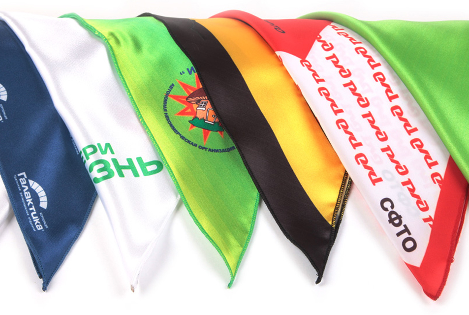 Платок с логотипом